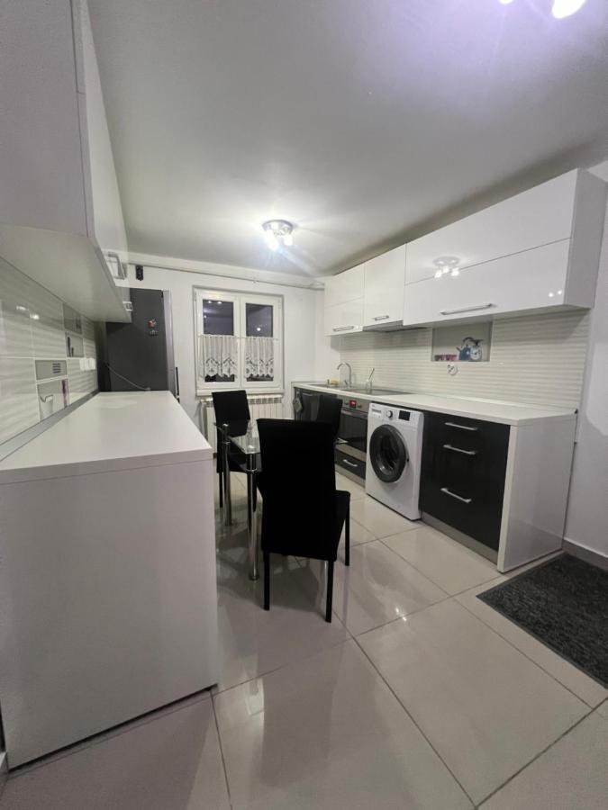 Debo Apartament Lugoj Exterior photo