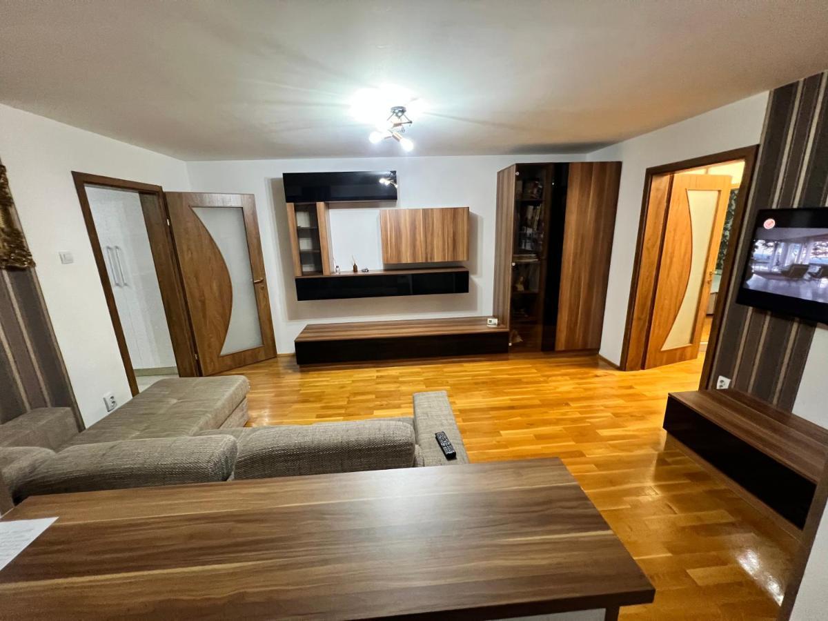 Debo Apartament Lugoj Exterior photo
